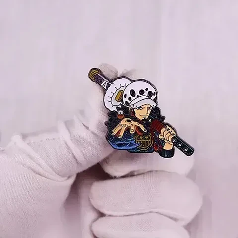 Pins Trafalgar Law / One Piece / Broches Metálicos (pines)