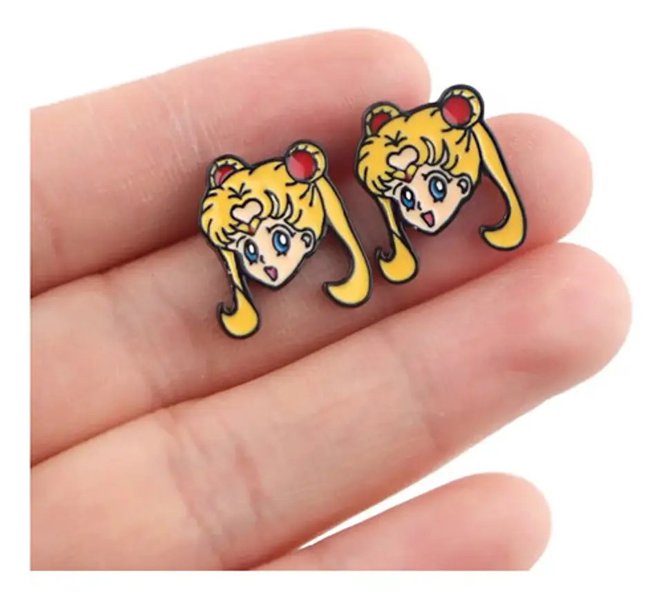 Aros Aretes Pendientes De Sailor Moon / Acero Quirúrgico 10
