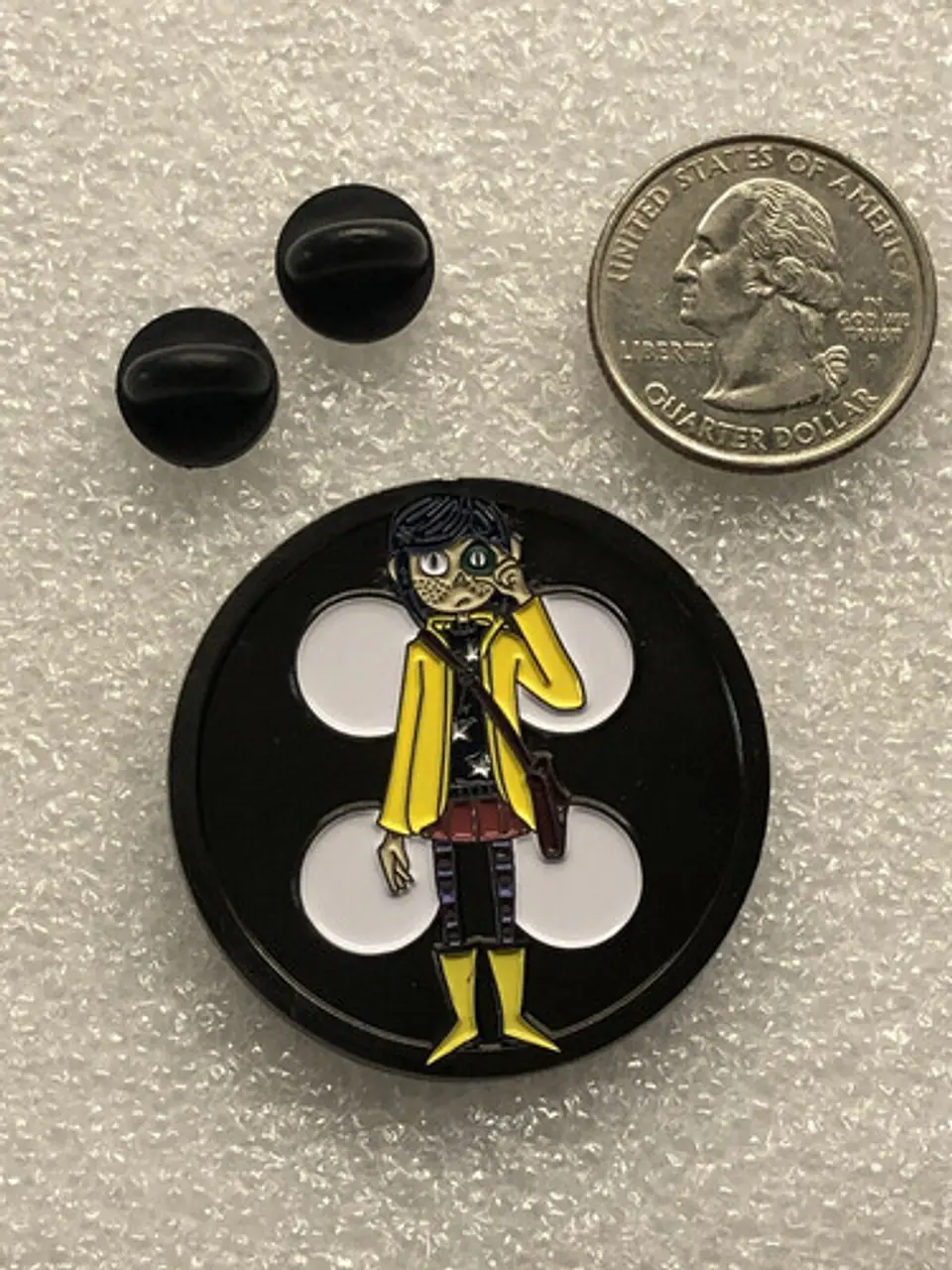 Pins Coraline / Coraline / Pines Metálicos (broches) 18