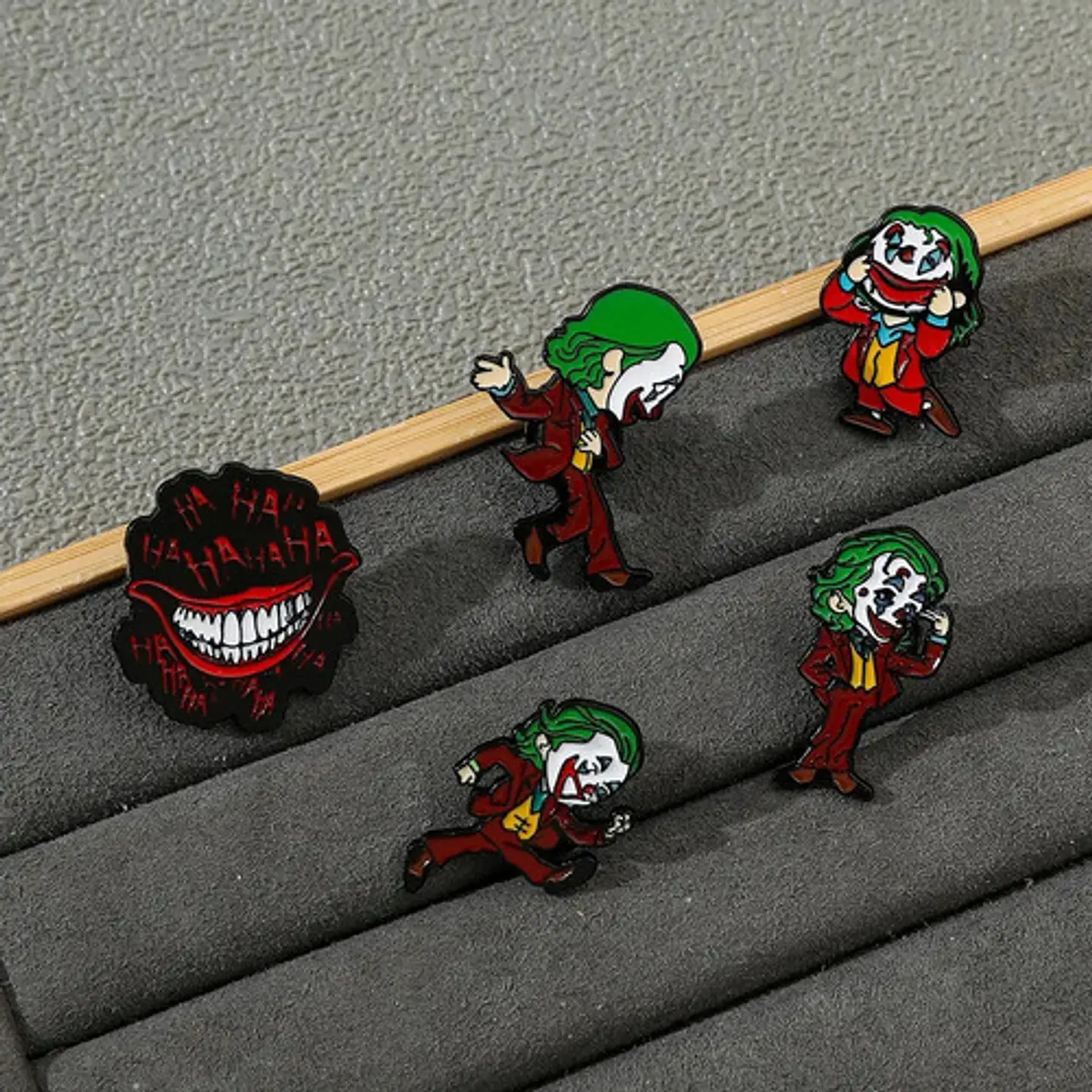 Pins De Joker / Guasón / Broches Metálicos (pines) 24