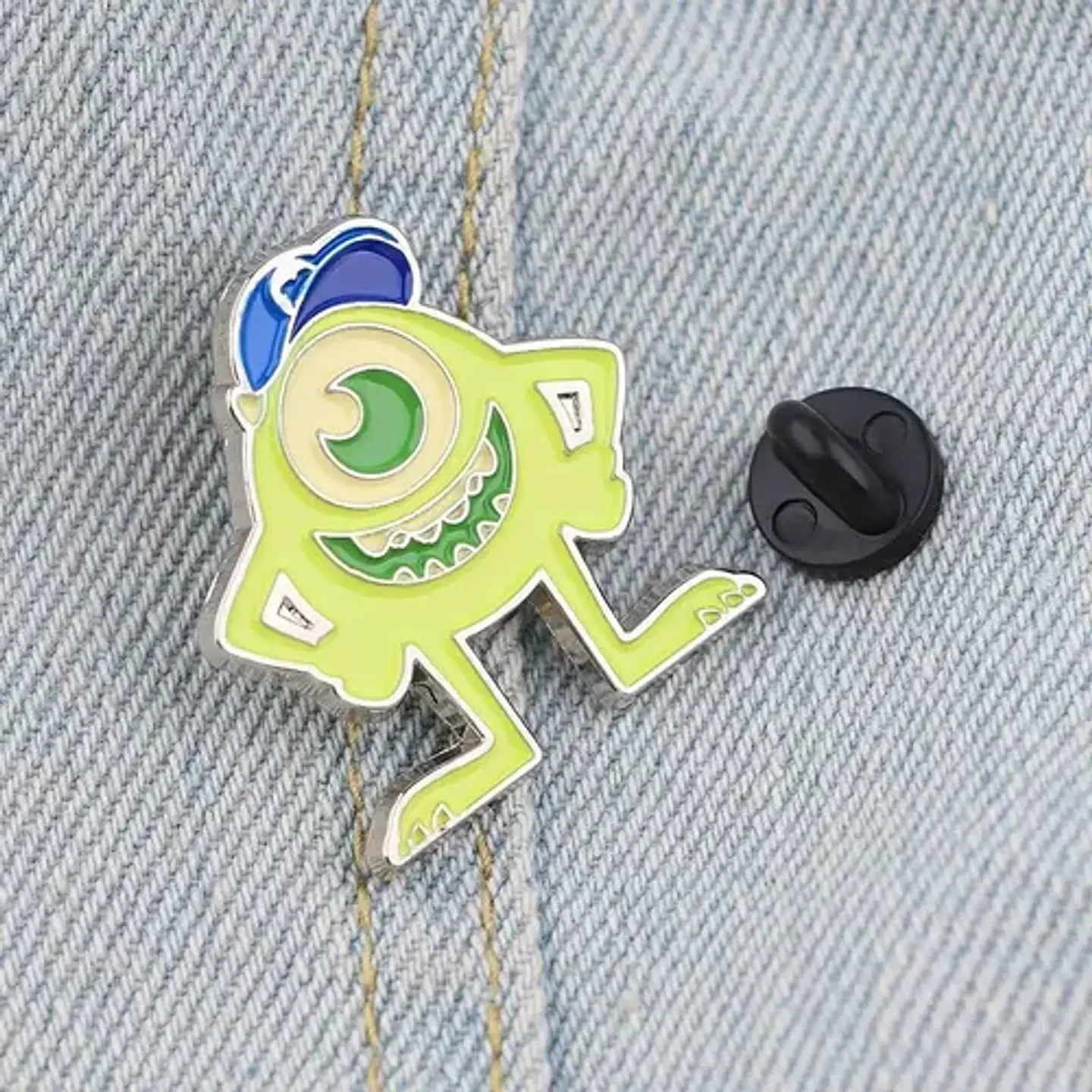Pins De Mike Wazowski / Monsters, Inc / Pines Metálicos 12