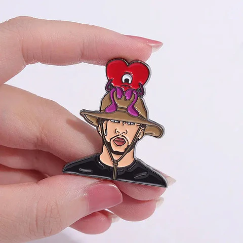 Pins De Bad Bunny / Musica / Pines Metálicos (broches)
