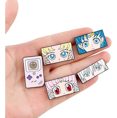 Pins De Sailor Chibi Moon / Sailor Moon / Broches Metálicos
