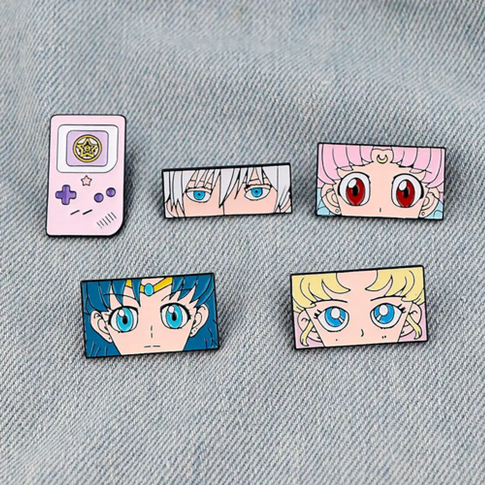 Pins De Sailor Chibi Moon / Sailor Moon / Broches Metálicos 3
