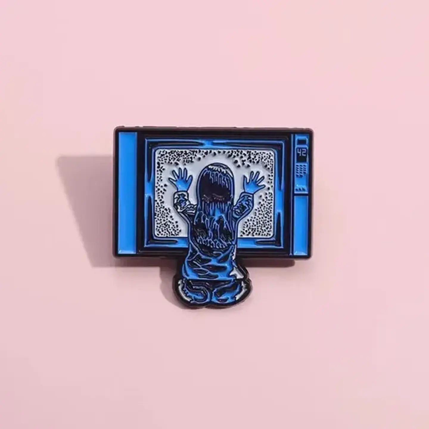 Pins De Poltergeist / Juegos Diabólicos / Broches Metálicos 5