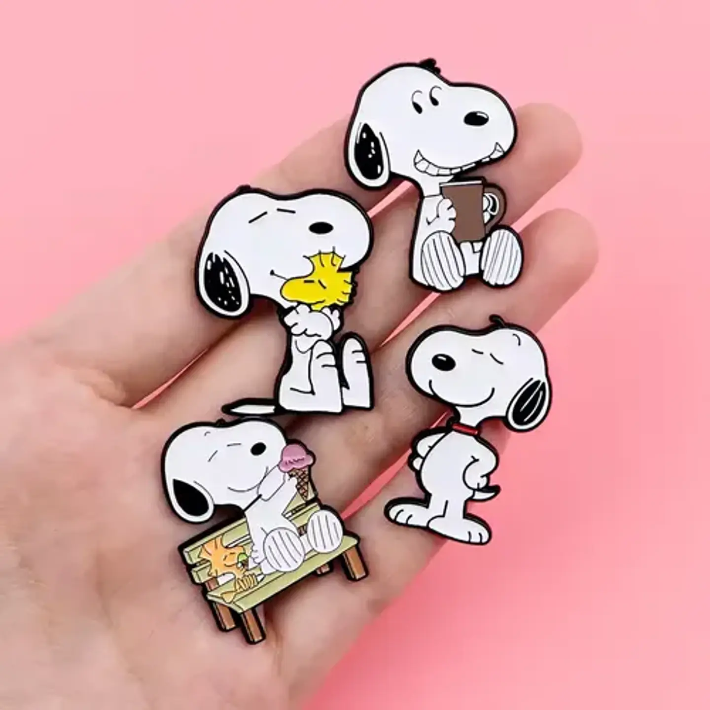Pins De Peanuts / Snoopy / Pines Metálicos 5