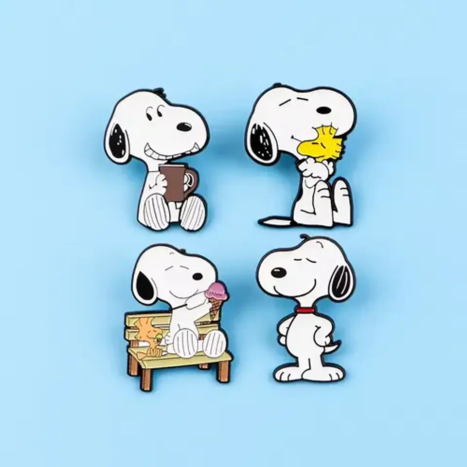 Pins De Peanuts / Snoopy / Pines Metálicos 6