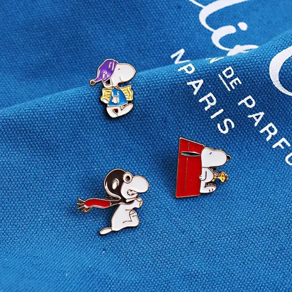 Pins De Peanuts / Snoopy / Pines Metálicos 10
