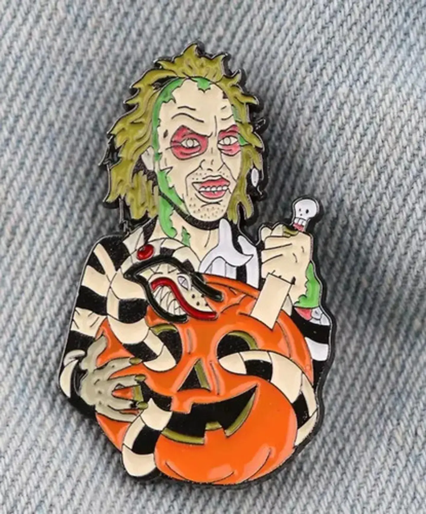 Pins De Beetlejuice / Beetlejuice / Pines Metálicos 7