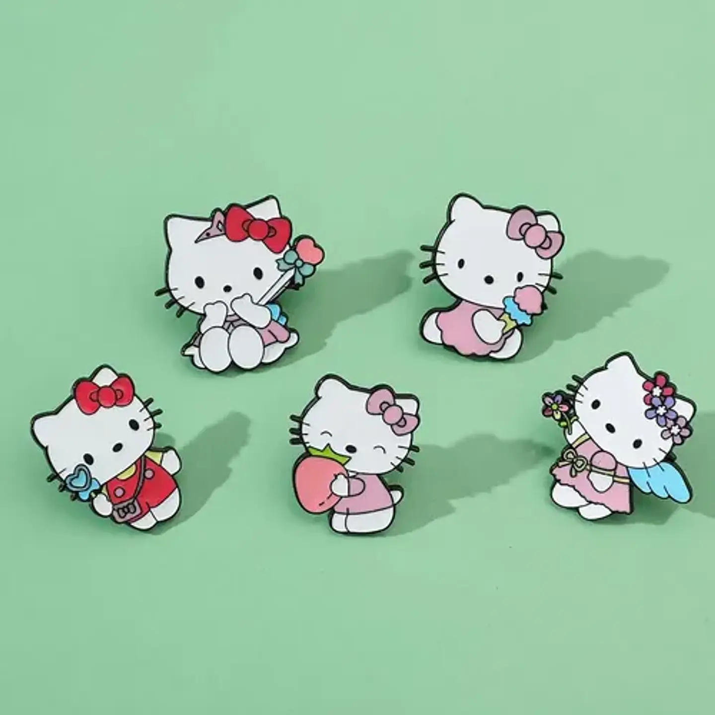 Pines De Hello Kitty / Sanrio / Broches Metálicos (pines) 16
