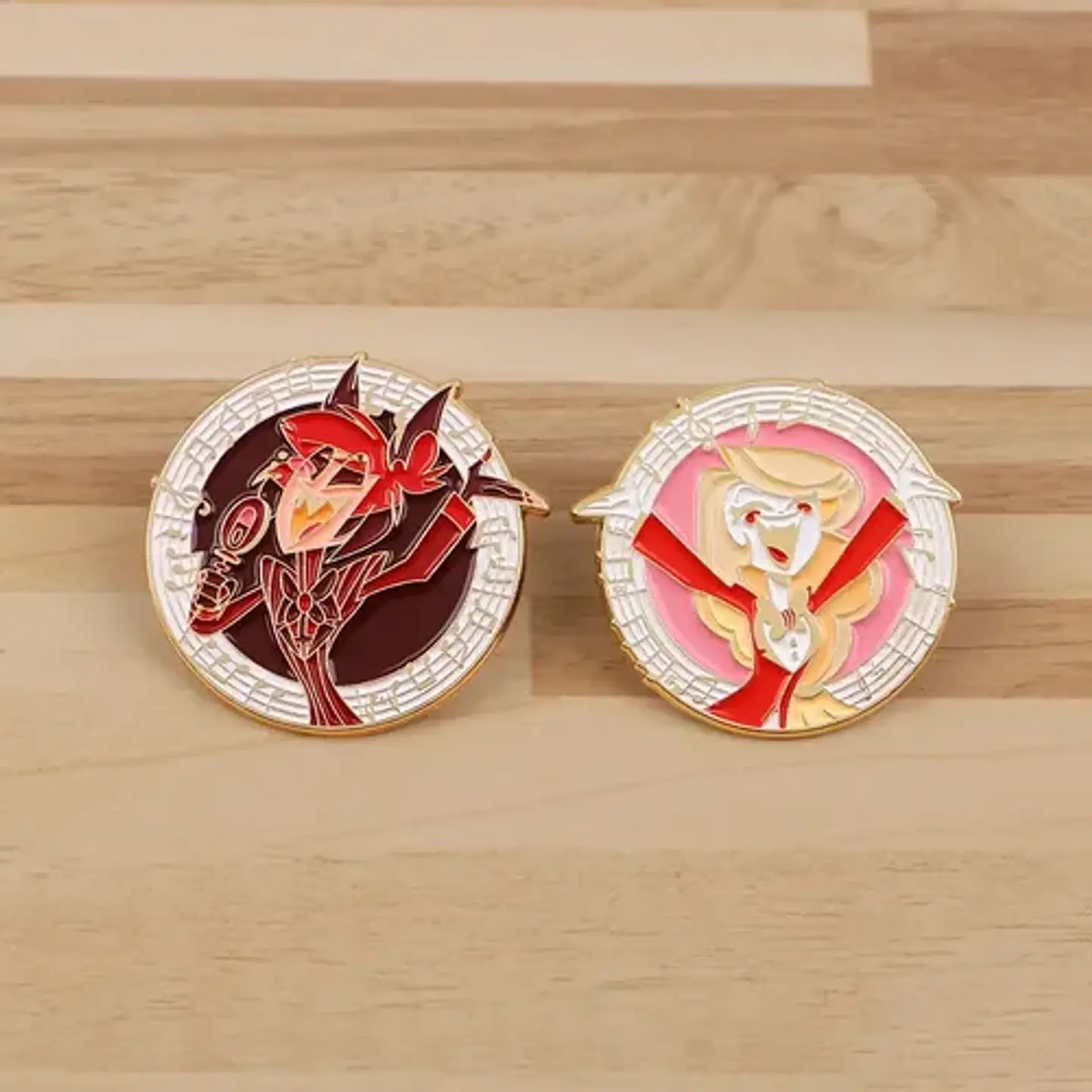 Pins Charlie Morningstar / Hazbin Hotel / Broches Metálicos 8