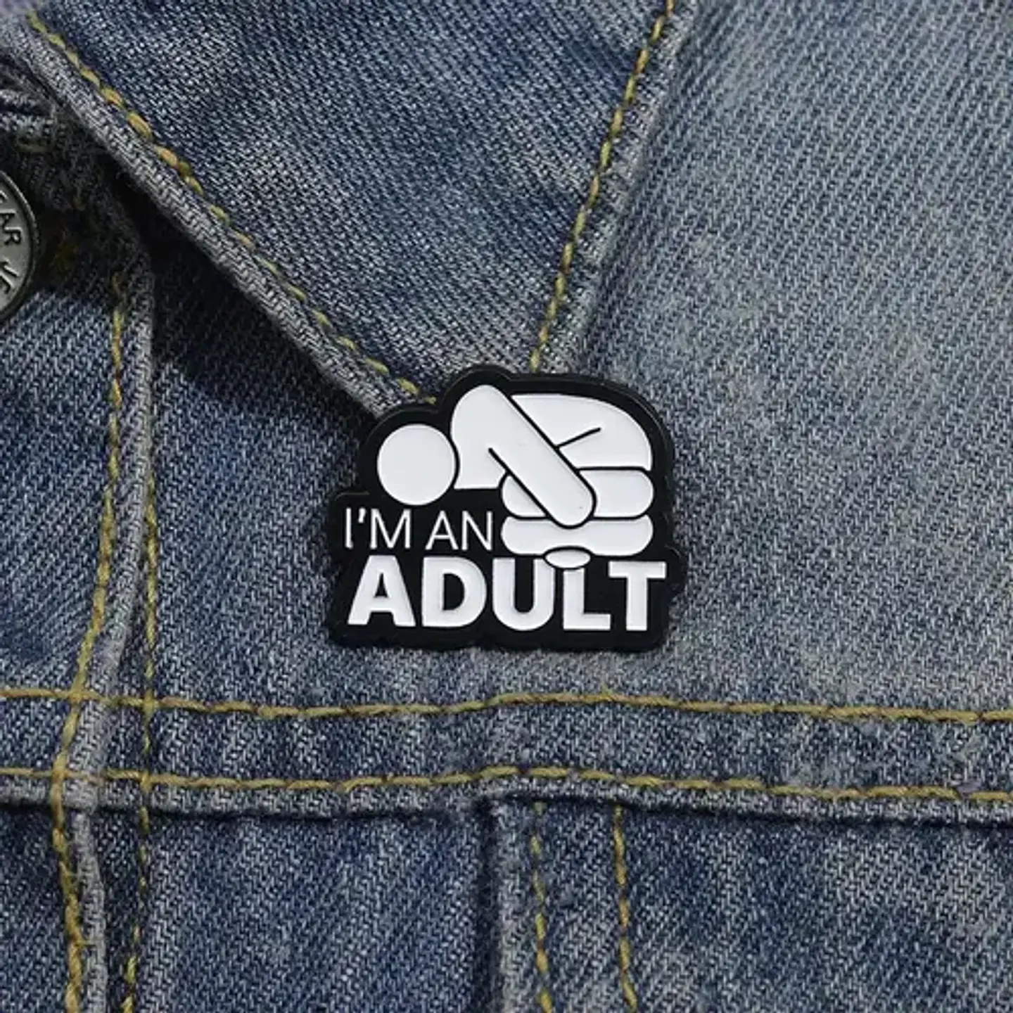 Pins De I Am An Adult / Yo Soy Un Adulto / Pines Metálicos 4