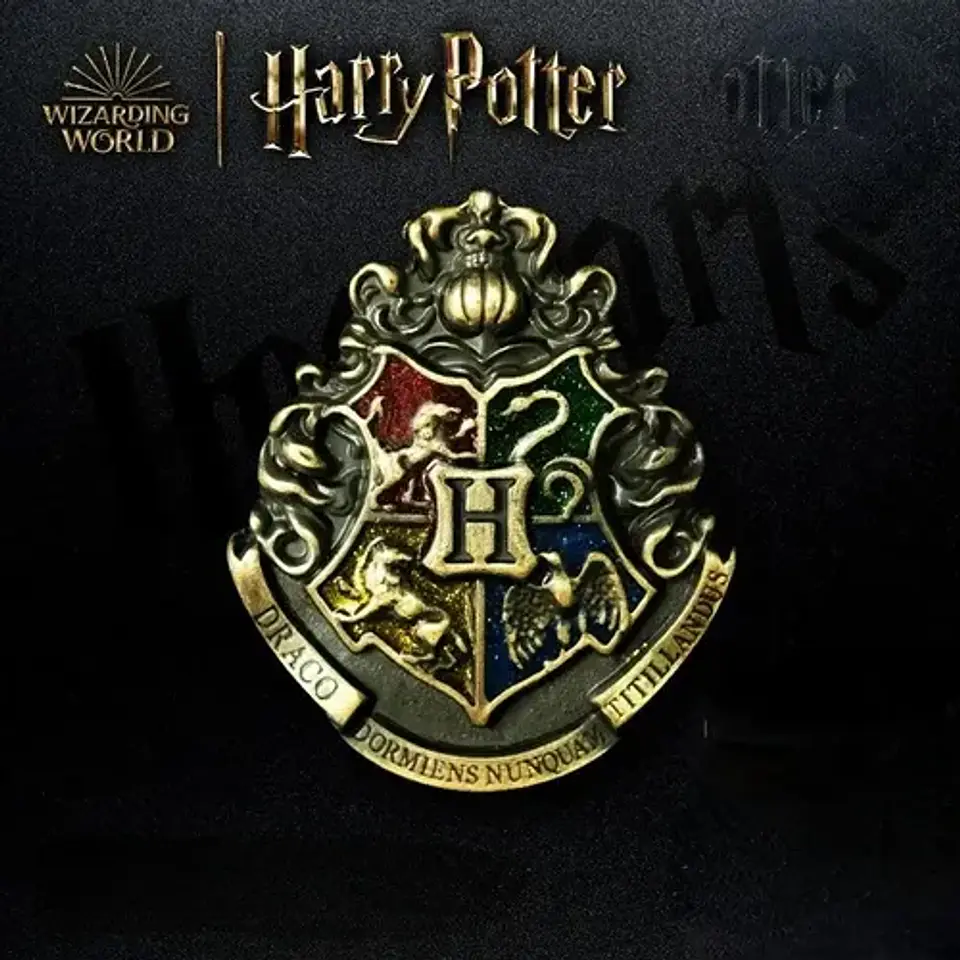 Pins De Hogwarts / Harry Potter / Broches Metálicos 18