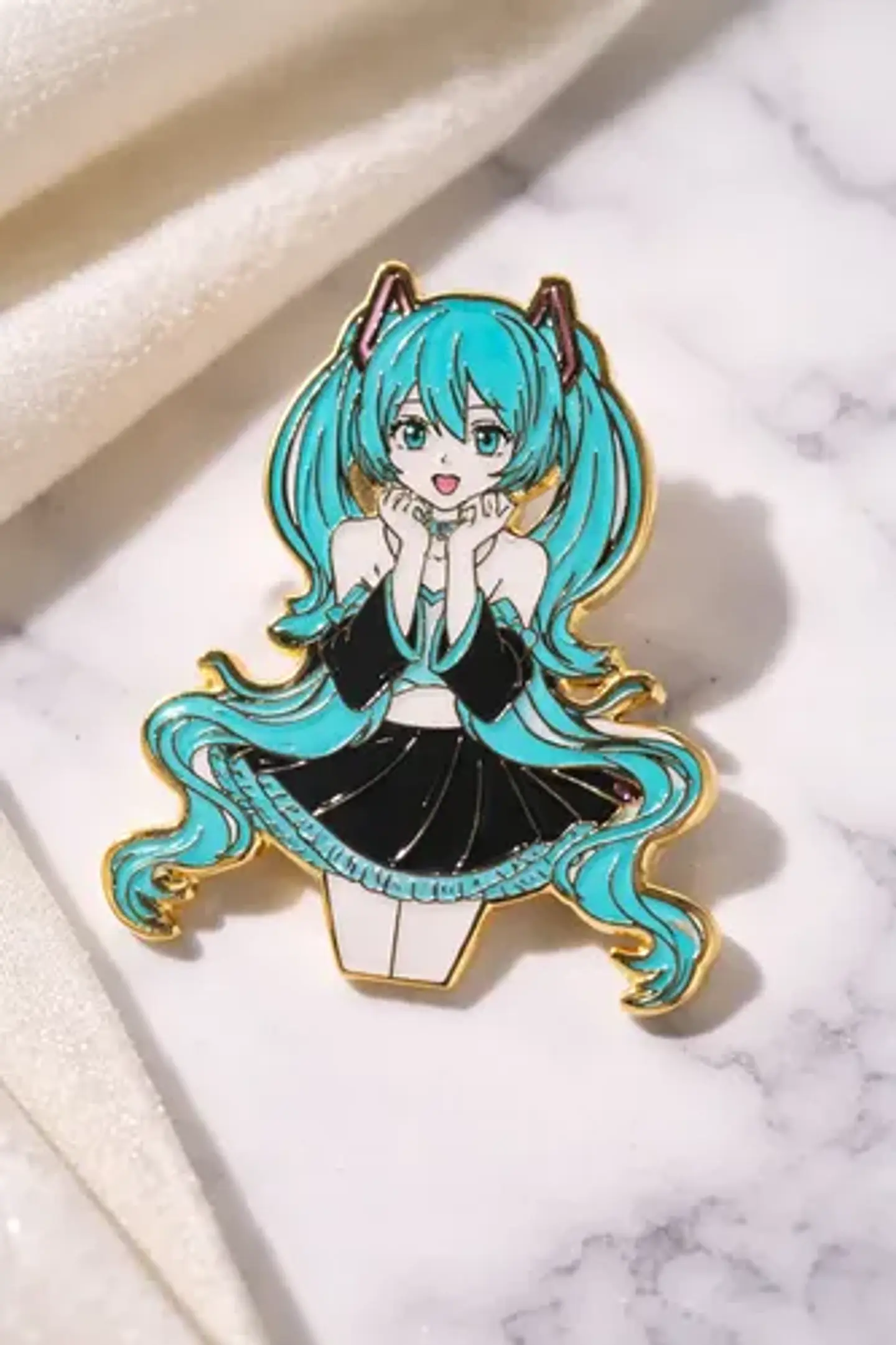 Pins De Miku Hatsune / Hatsune Miku / Broches Metalicos 12