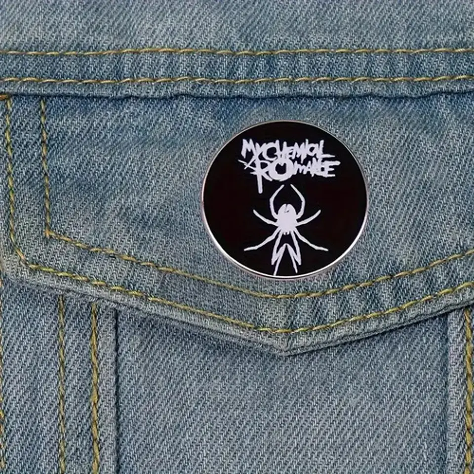 Pins De My Chemical Romance / Musica / Pines Metálicos 4