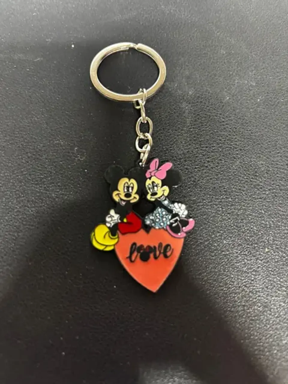 Llaveros De Minnie Mouse / Colgantes 1