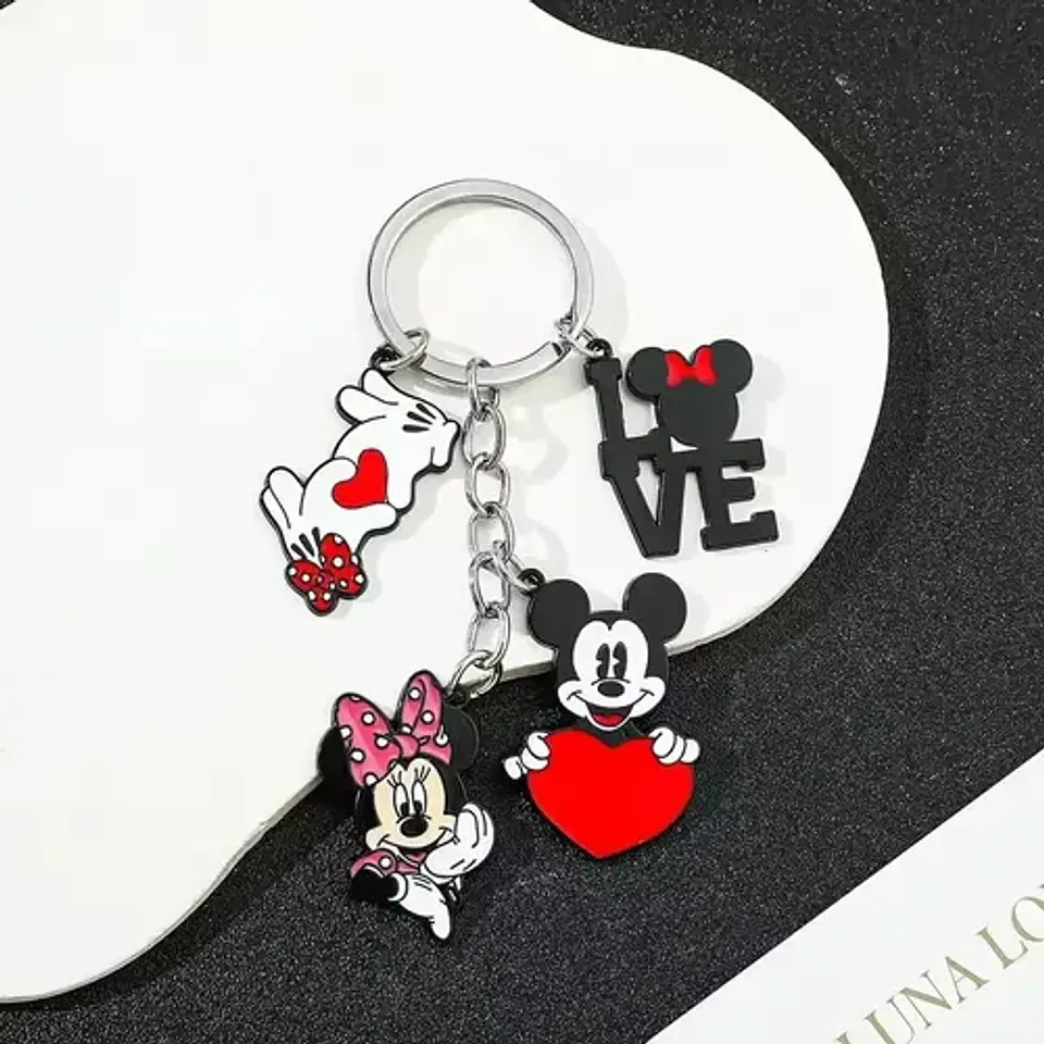 Llaveros De Minnie Mouse / Colgantes 3