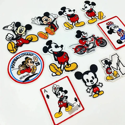 Mickey Mouse / Set 11 Parches Bordados Para Ropa De Mickey