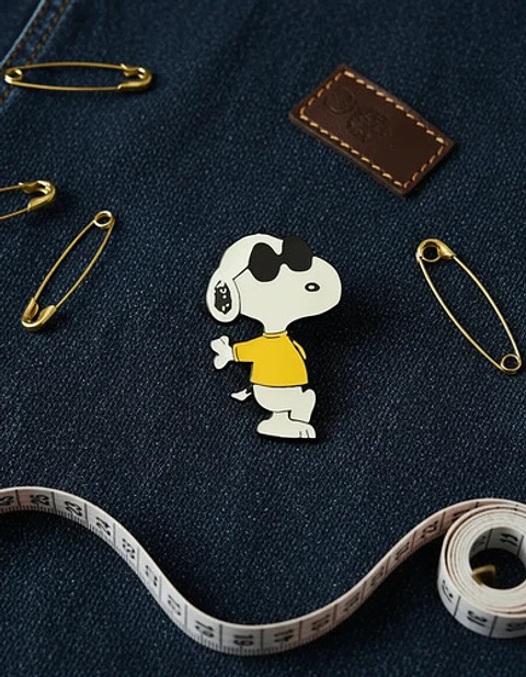 Pines De Snoopy / Peanuts / (pins) Broche Metálico