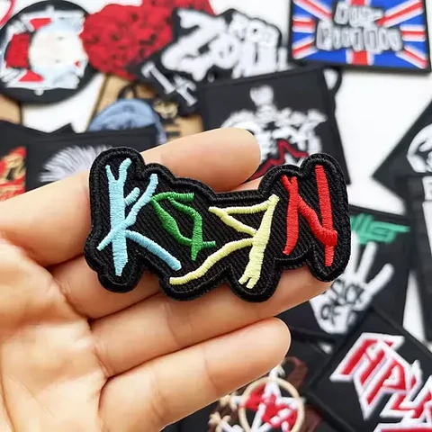 Parches Para Ropa - Korn / Termoadhesivo