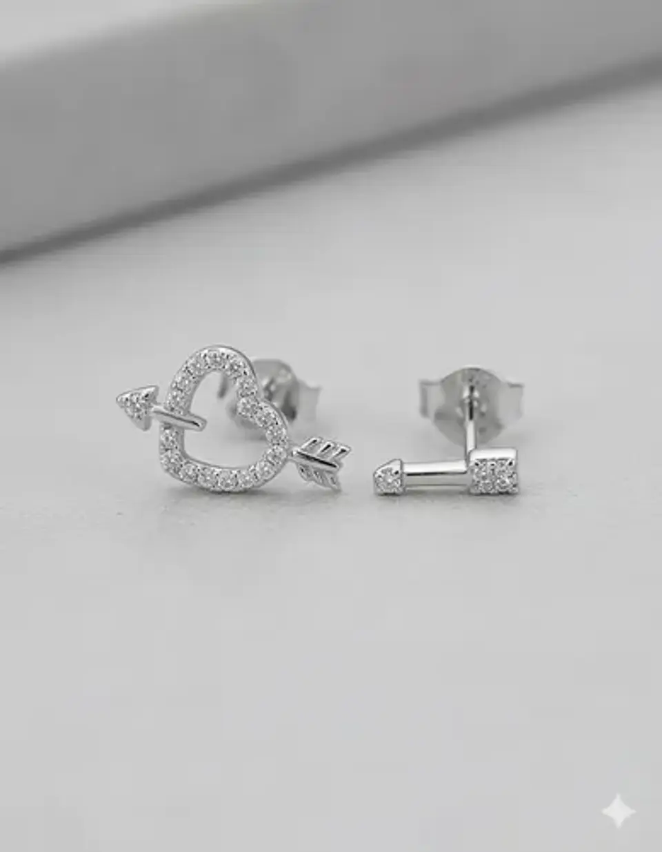 Aros De Plata 925 Diseño Corazón Flechado 4