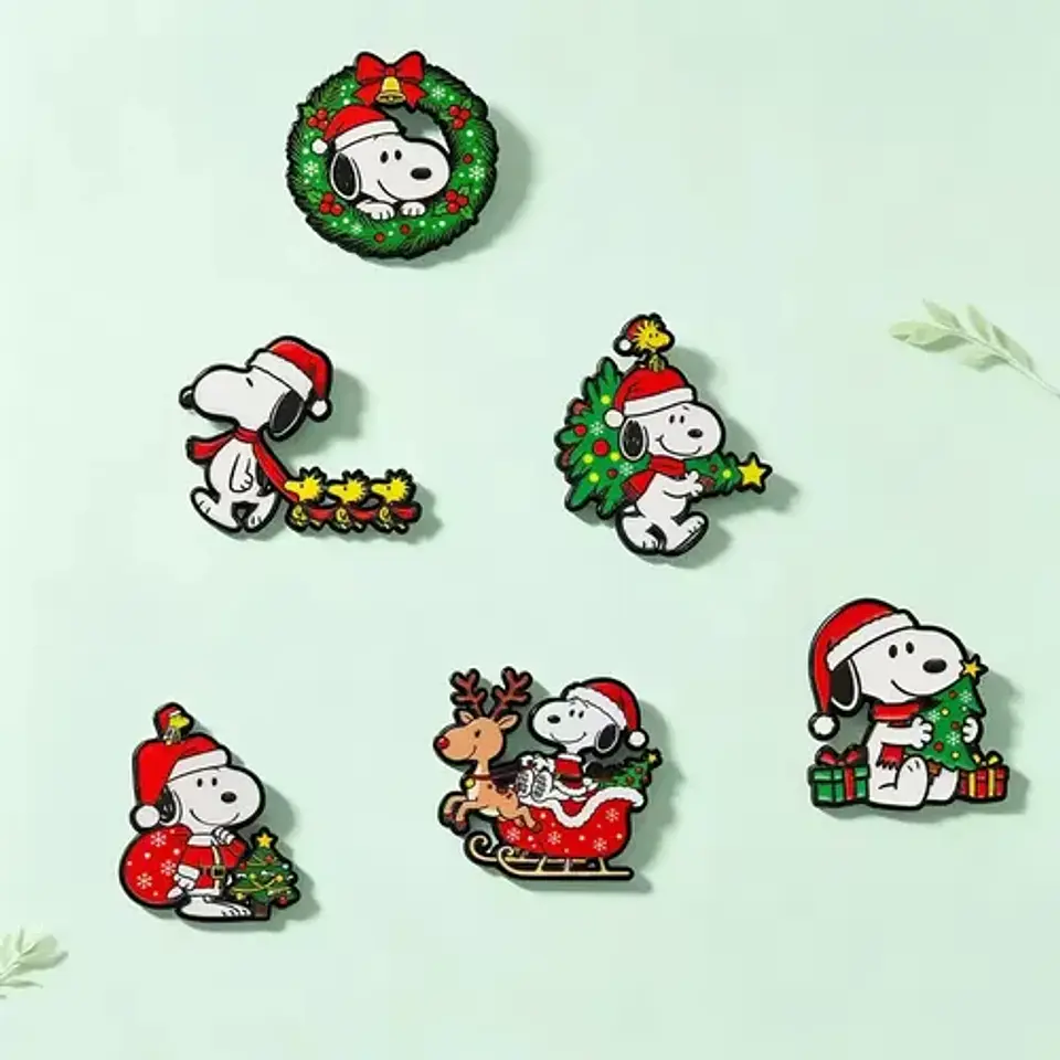 Pins De Snoopy En Navidad / Peanuts / Broche Metálico 4
