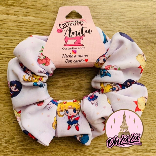 Scrunchie sailor moon