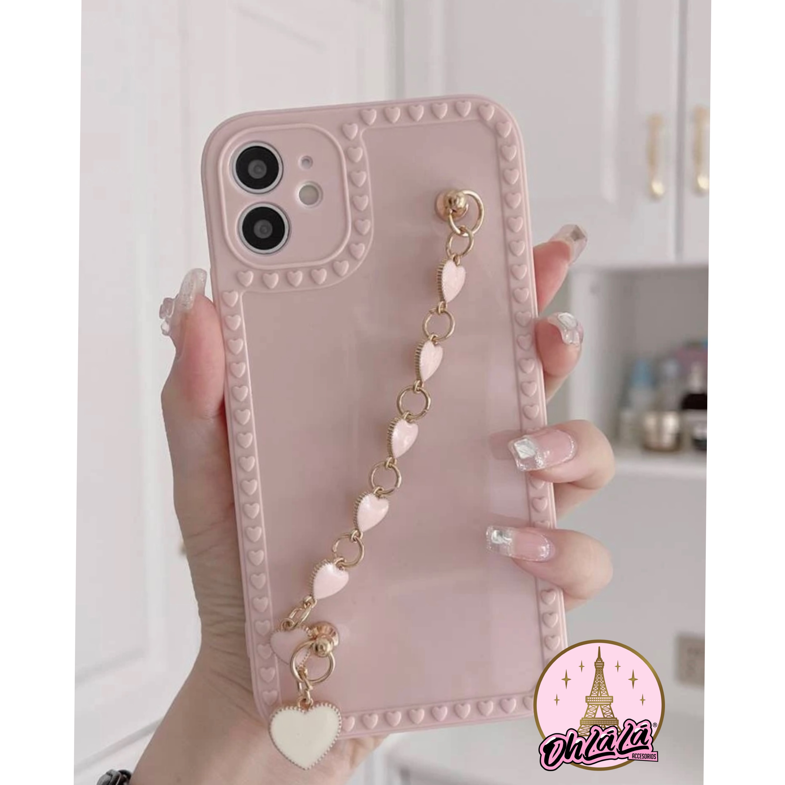 Case rosada corazones