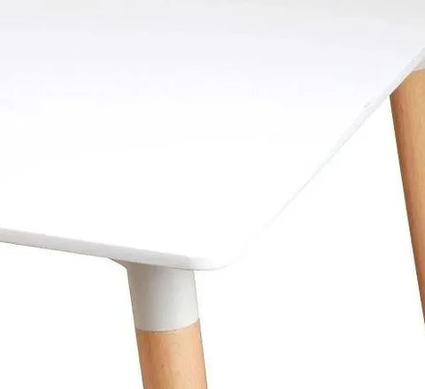 Set de Comedor Mesa Cuadrada Blanco + 4 Sillas Eames Clásicas Blanco