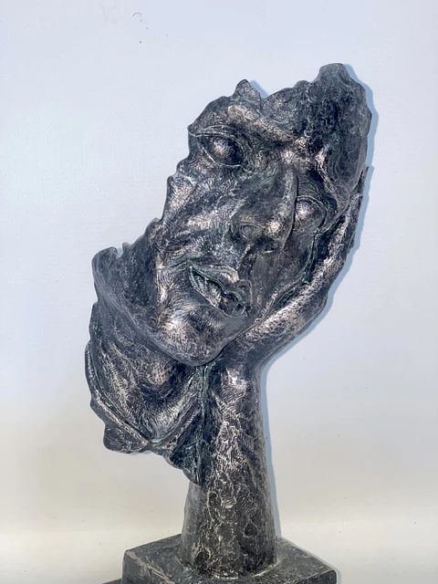 Estatua Mascara Atlantis 12,5x12x31cm