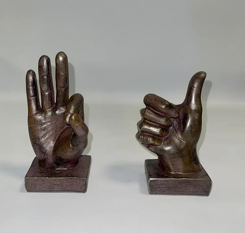 Estatua Mano Positiva 16x8,5x6,5cm  6