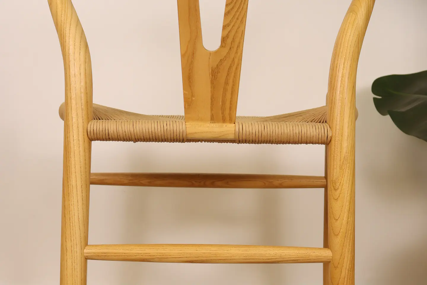 Set de Comedor Mesa Tulip Redonda 100cm Blanca + 4 Sillas Wishbone Natural  12