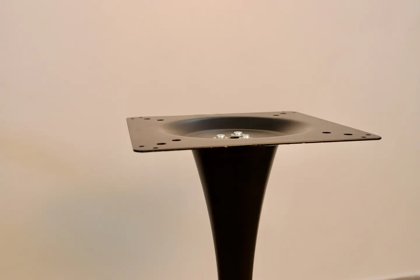Mesa Tulip Redonda 100cm 18