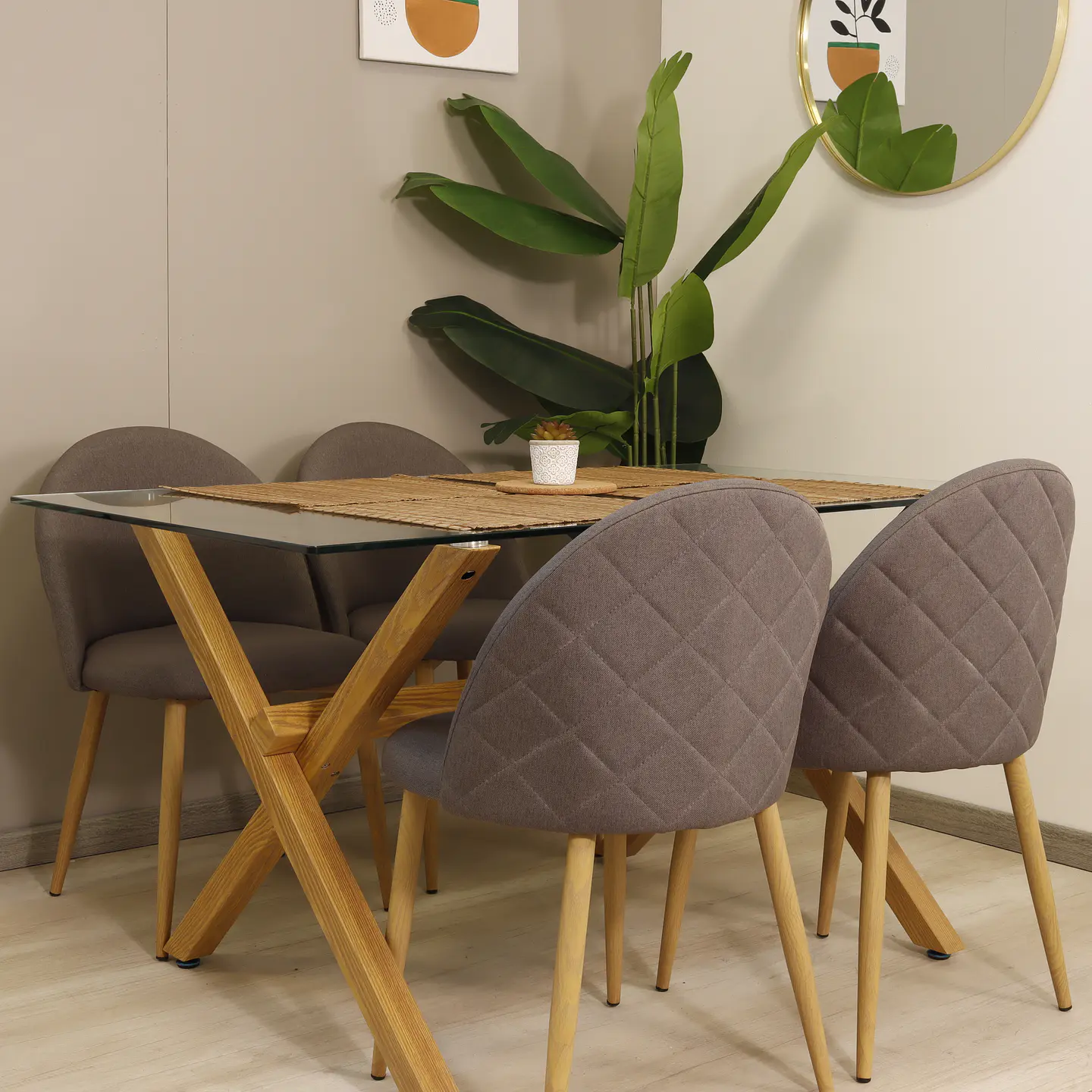 Comedor Rectangular XT Vidrio 140x90cm + 4 Sillas Berna Velvet Oak 3