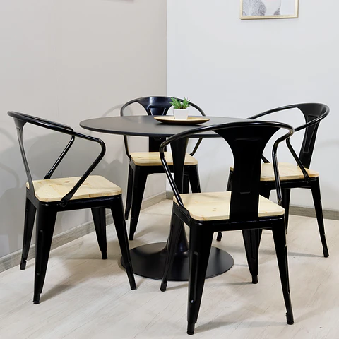 Comedor Redondo Tulip Negro 100cm + 4 Sillas Tolix Pierre