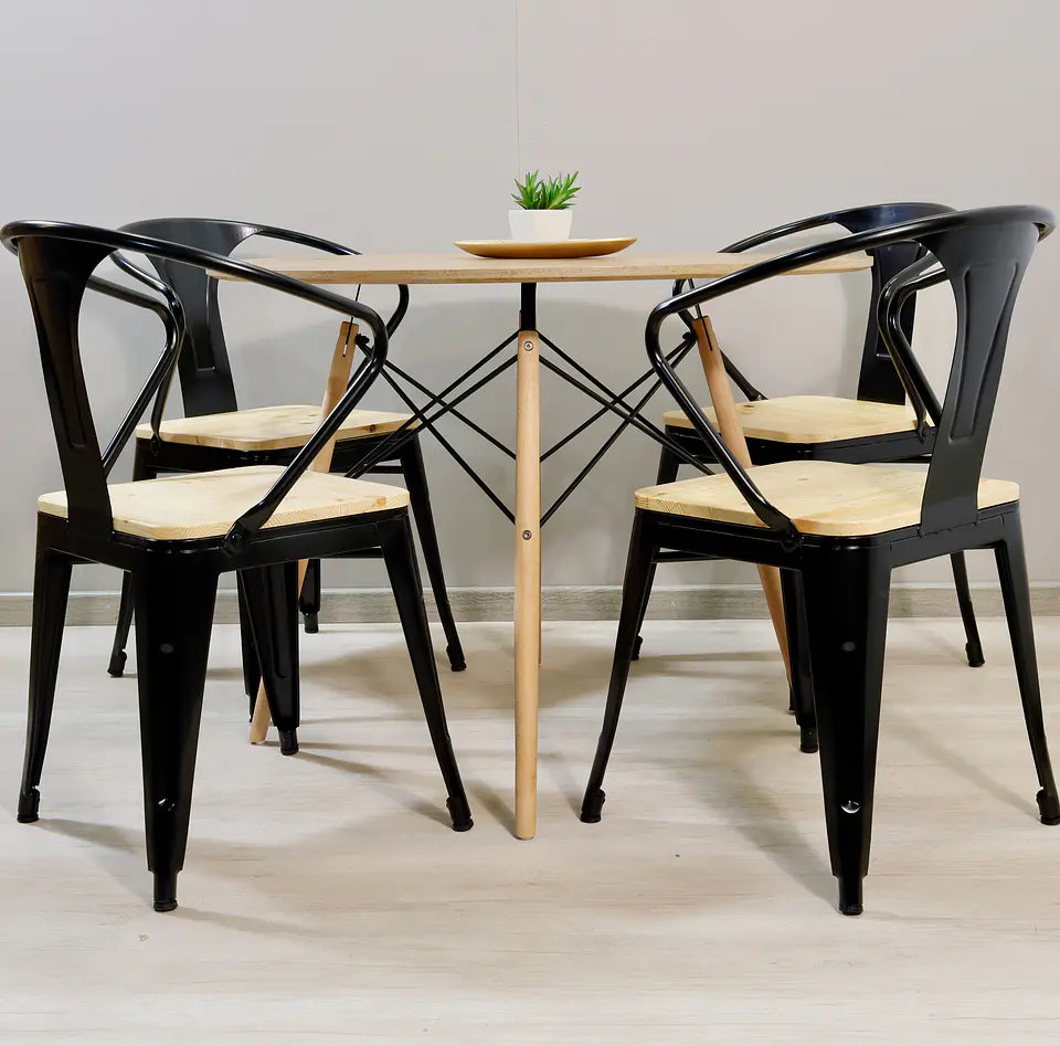 Comedor Redondo Eames Wood 100cm + 4 Sillas Tolix Pierre 3