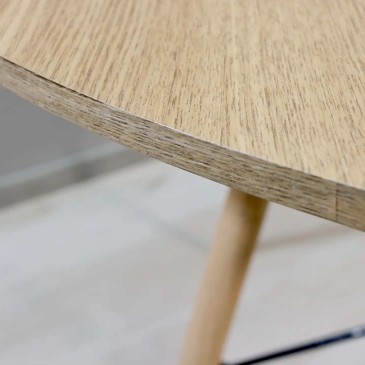 Mesa Eames Redonda 100cm de Diámetro 7