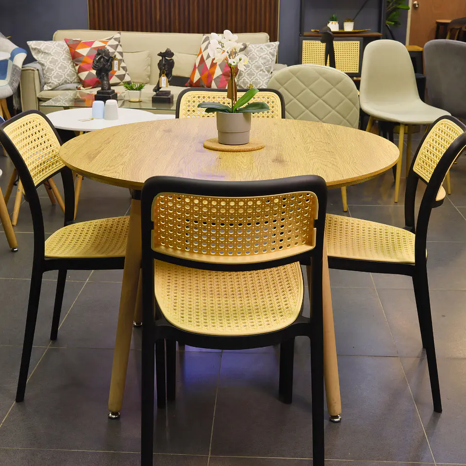 Comedor Wood Extensible + 4 Sillas Aia 7