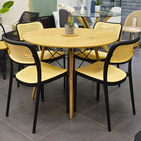 Comedor Redondo Eames Wood + 4 Sillas Aia 