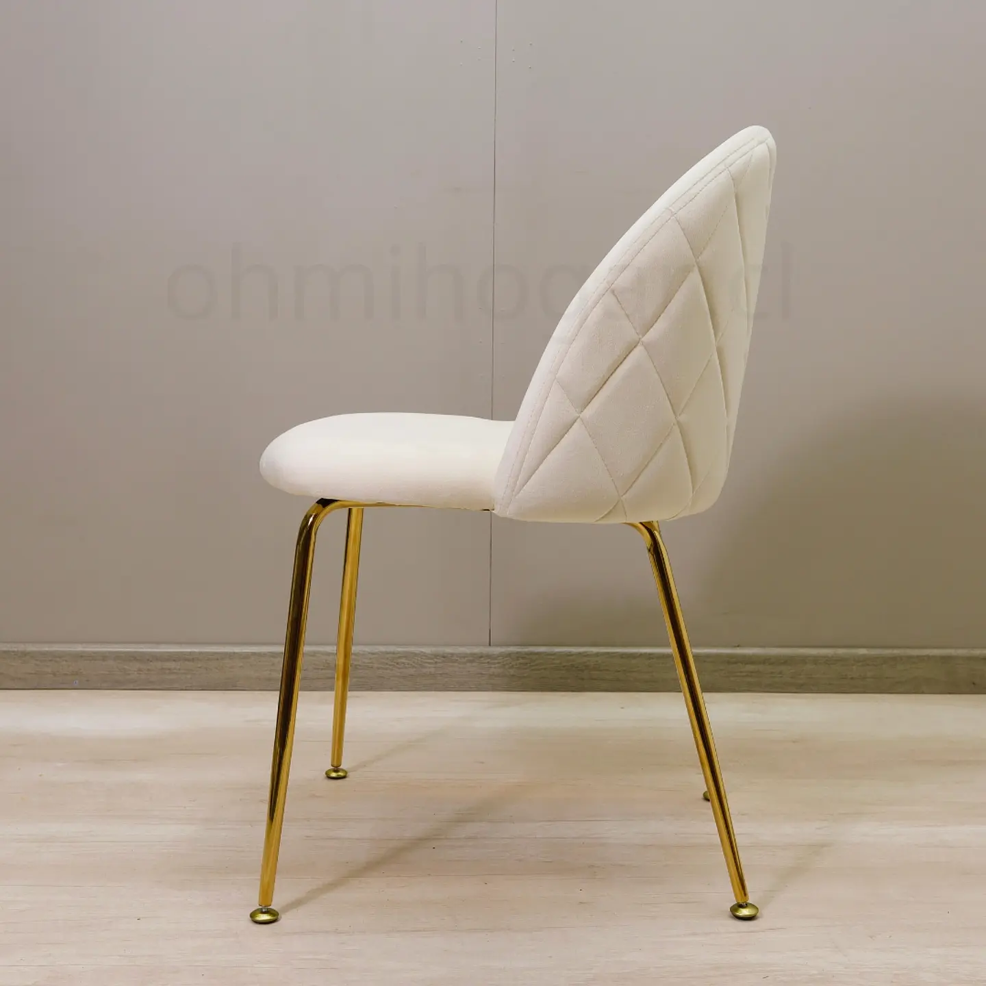 Silla B Gold 8