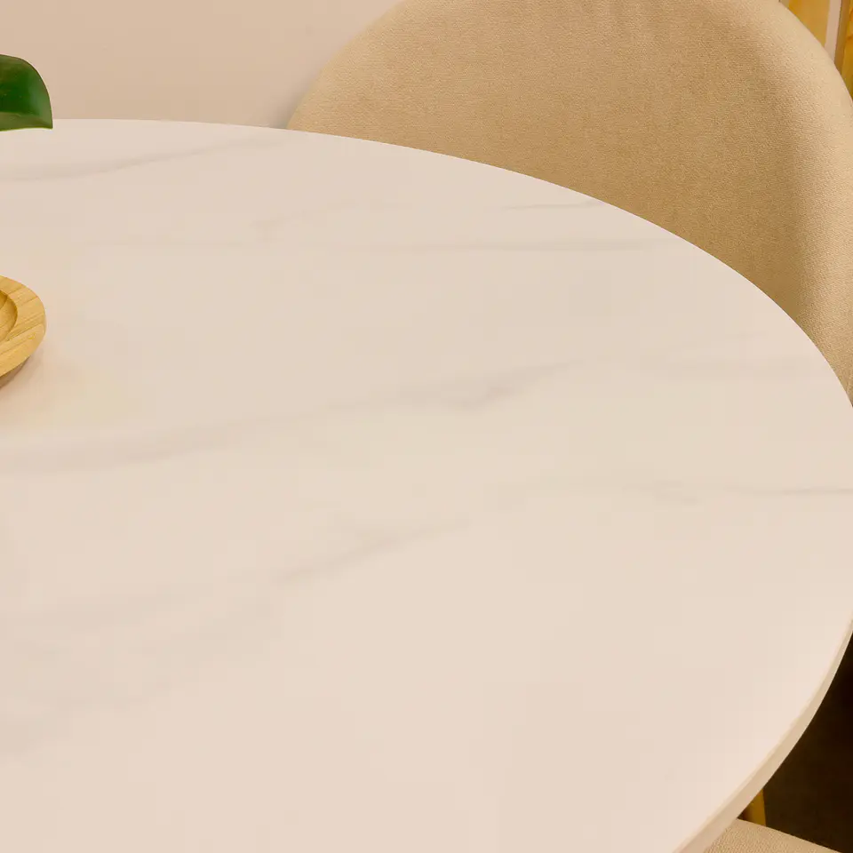 Set Comedor Redondo de Cuarzo + 4 Sillas Lino Oak 9