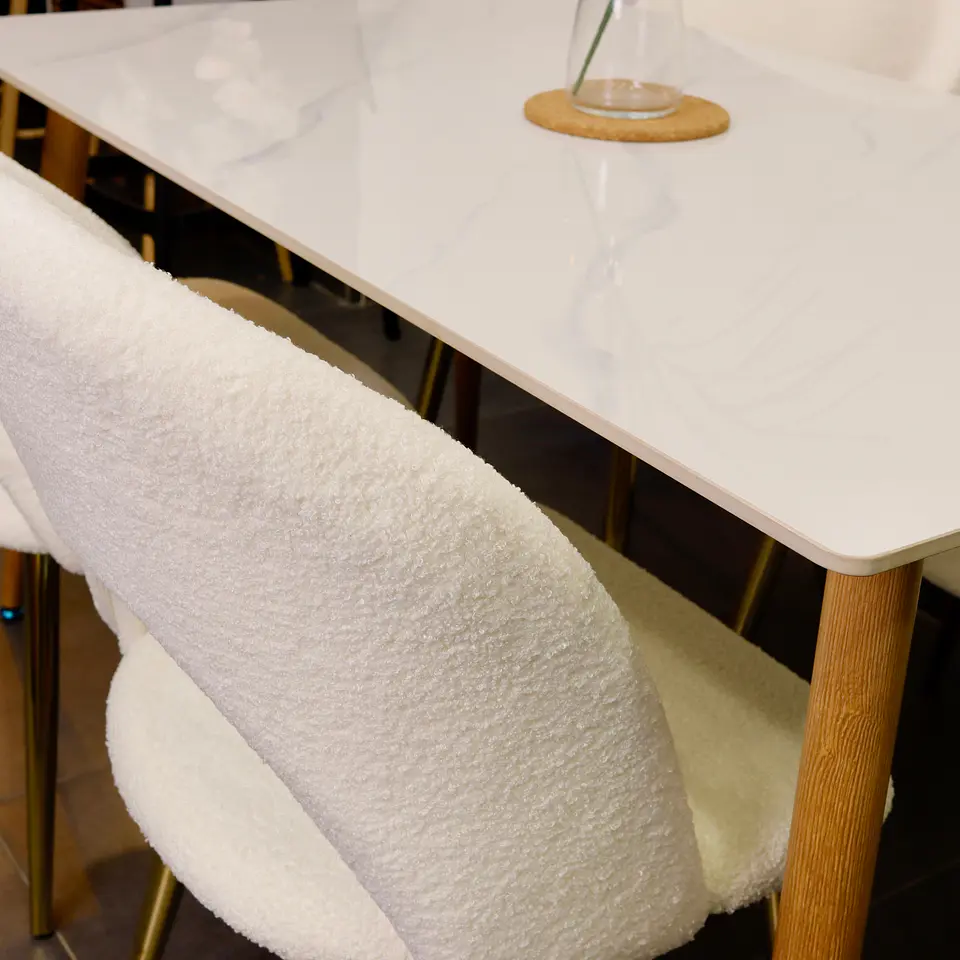 Set Comedor Rectangular de Cuarzo + 4 Sillas Eames Lana Bouclé Blanco   4