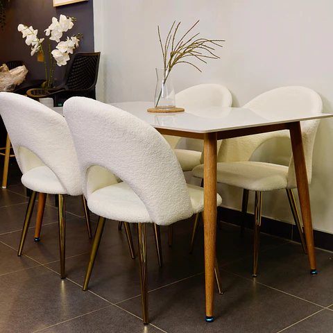 Set Comedor Rectangular de Cuarzo + 4 Sillas Eames Lana Bouclé Blanco  