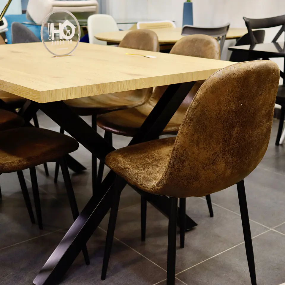Set Comedor Xtable Wood + Sillas Eames Ecocuero Café 9