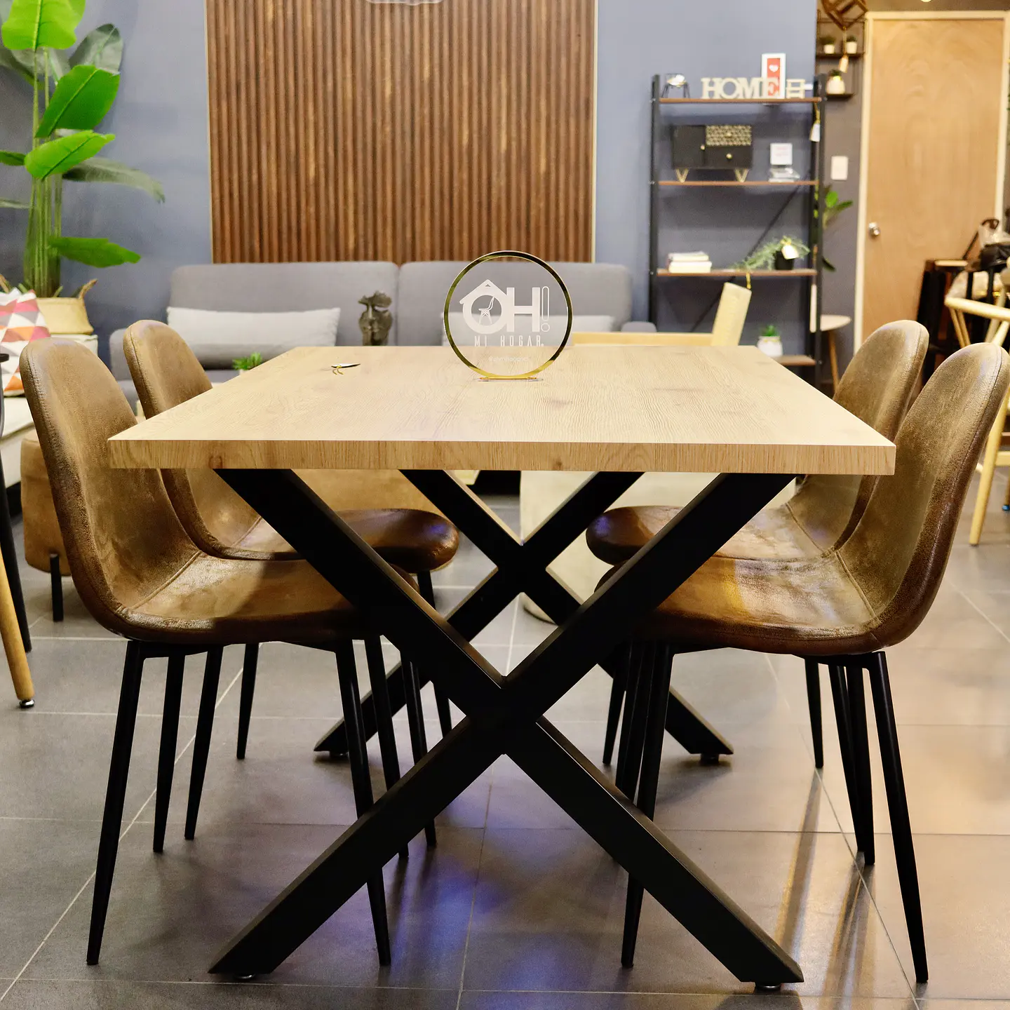 Set Comedor Xtable Wood + Sillas Eames Ecocuero Café 11