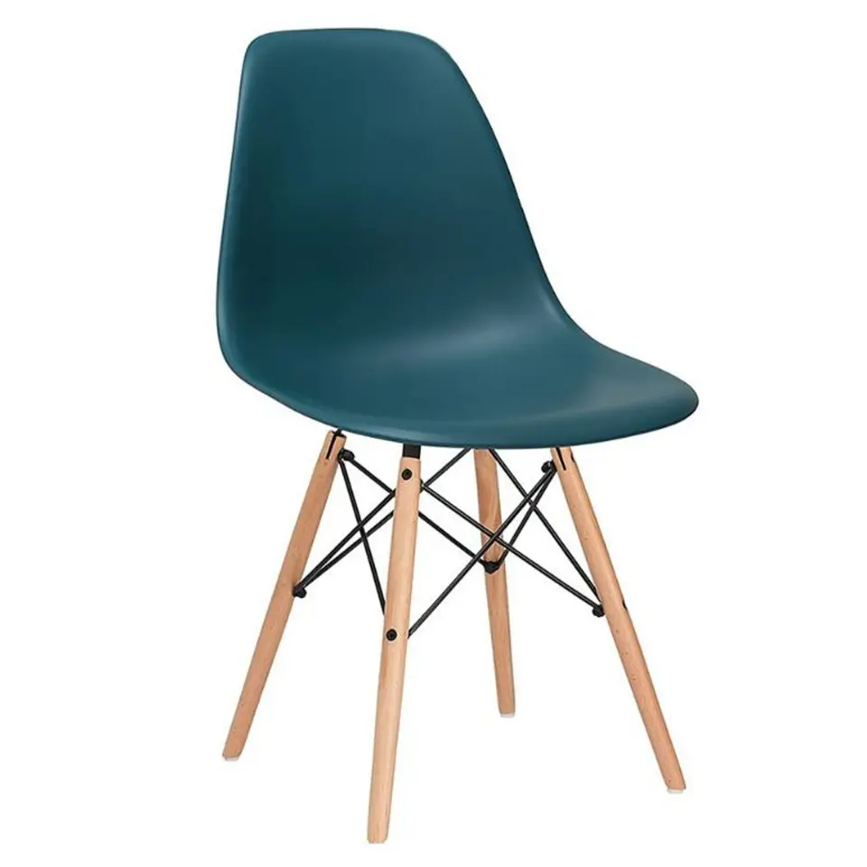Silla Eames Clásica DSWR 17