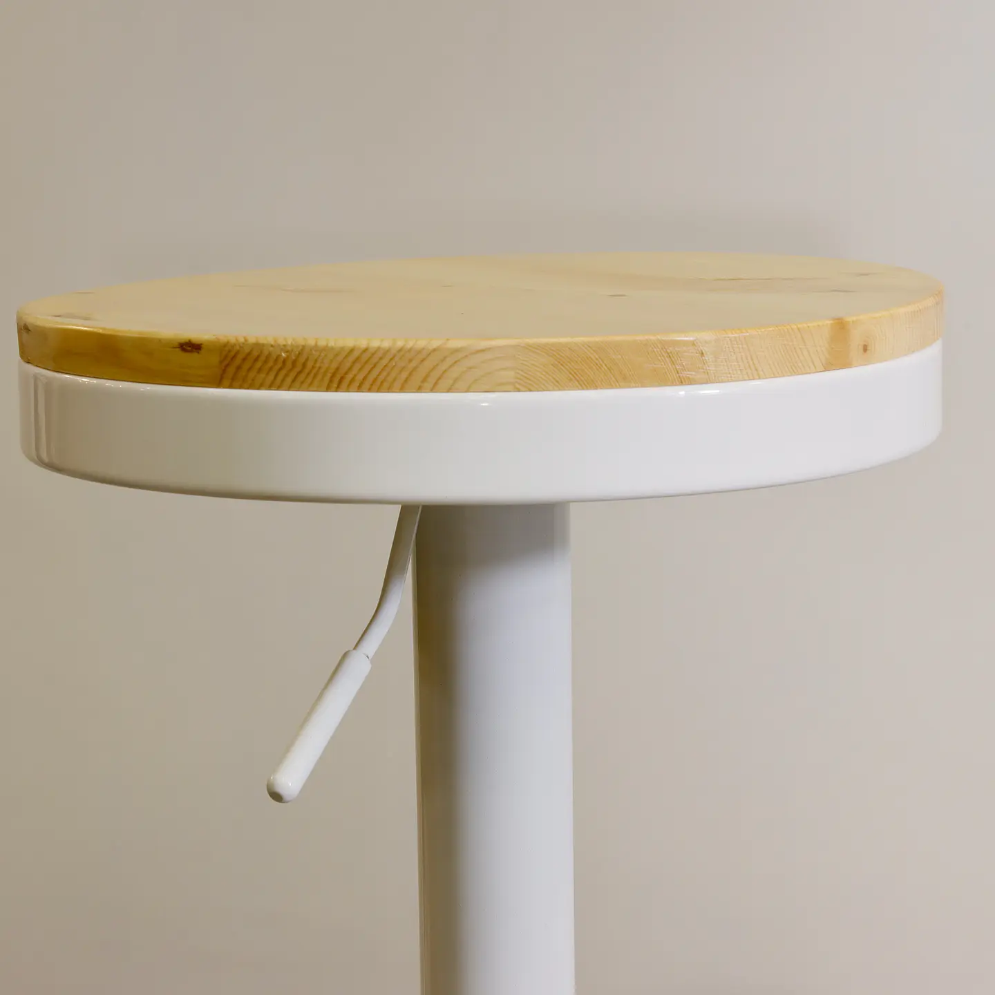 Taburete Minimal Regulable 60cm-80cm 6