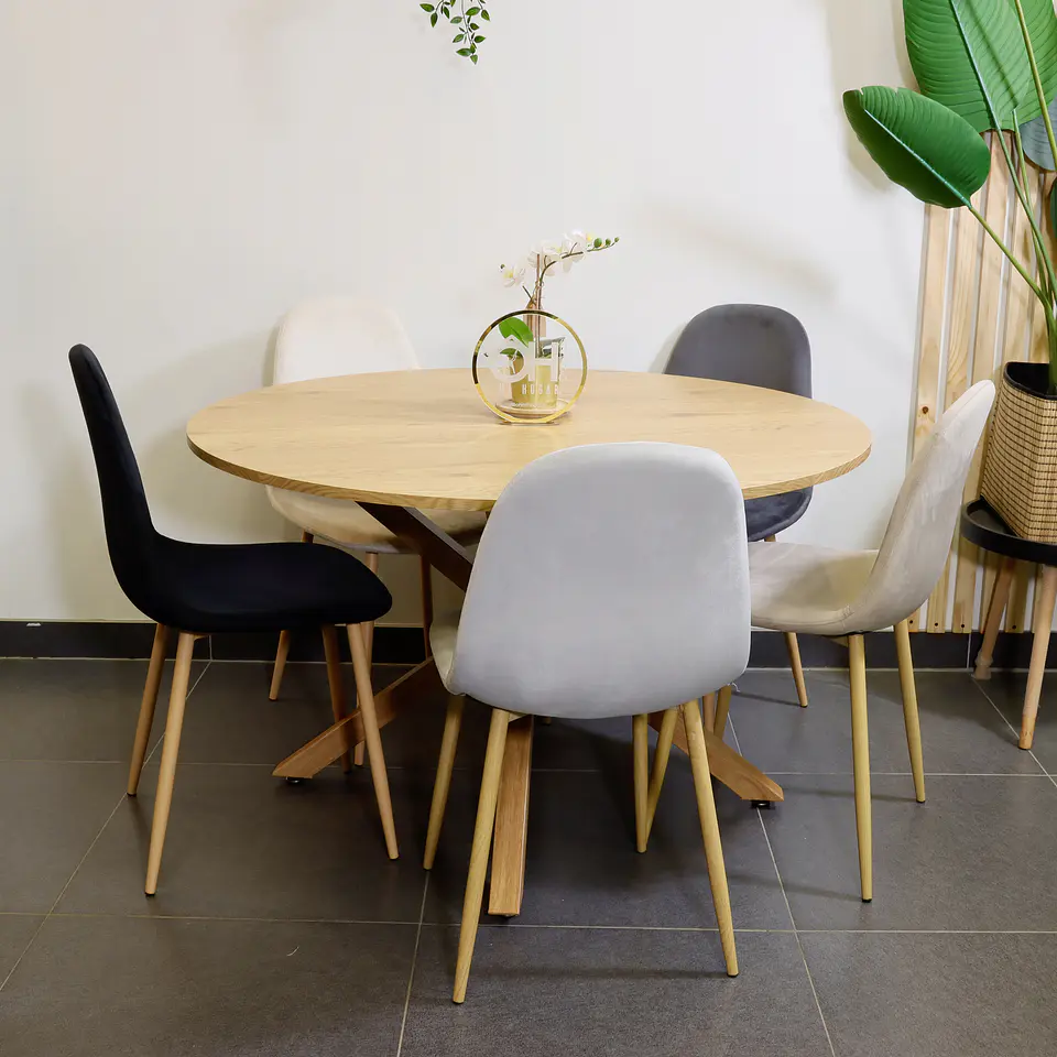 Set de Comedor Mesa Redonda Ohmioh Natural 120cm + Sillas Eames Velvet 3
