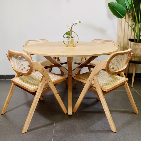 Set de Comedor Ohmioh Mesa Redonda Natural de 120 cm + 4 Sillas Plegables de Madera