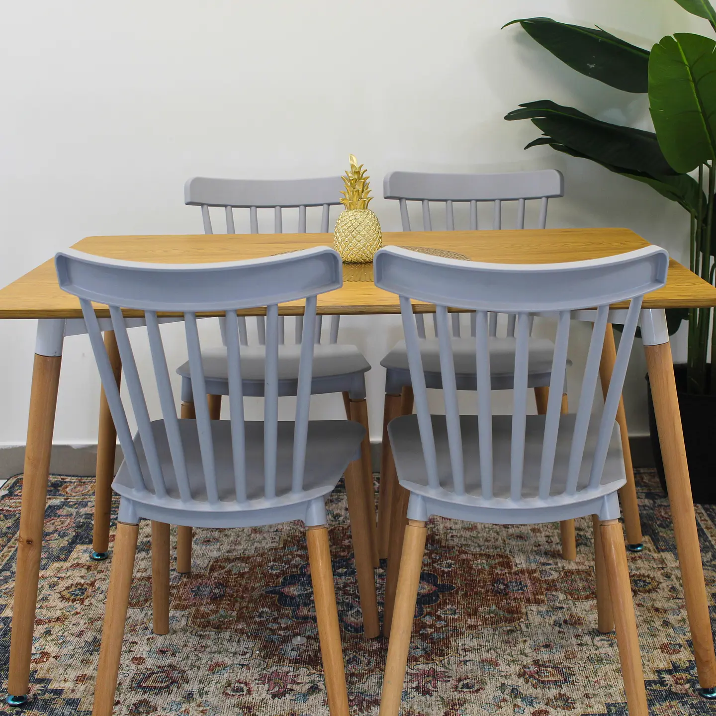 Comedor Rectangular Mesa Eames 120x80cm + Sillas Windsor 12